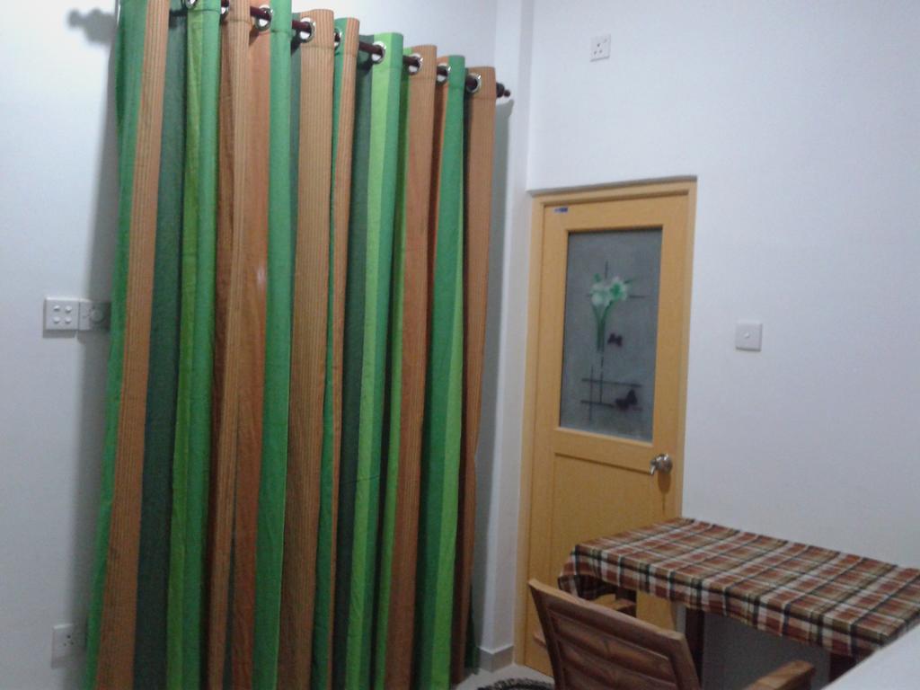 Family Guest House Mirissa Szoba fotó