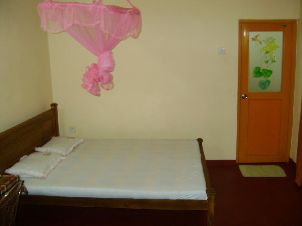 Family Guest House Mirissa Kültér fotó